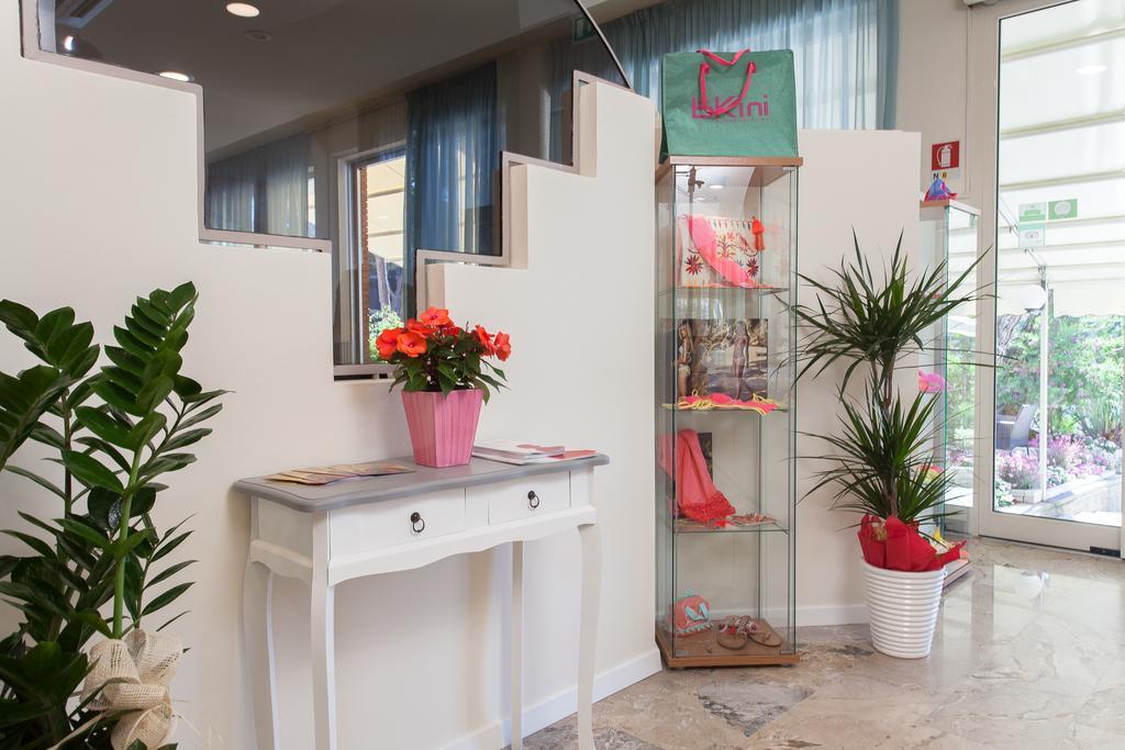 Hotel Olympic Milano Marittima Exterior photo